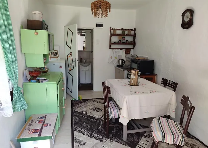 Seosko Domacinstvo Jevtic Kragujevac